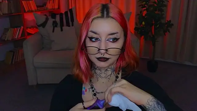 Mistress__Marcelline webcam