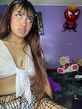 Leyla_collinss_ webcam