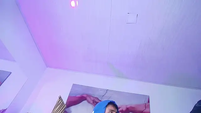 AronTwiink webcam