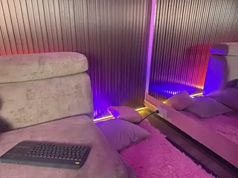 sofi_naughty_1 webcam