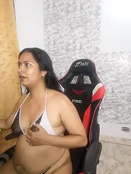 Zarinamoon webcam