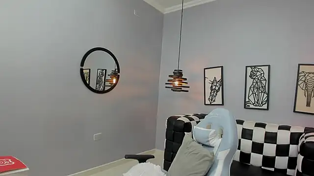 Mila_Deepthroat webcam