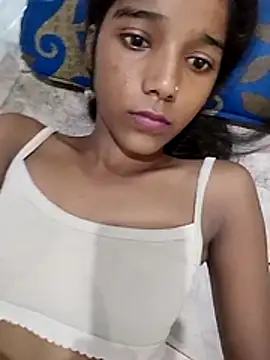 hotbabymuskan webcam