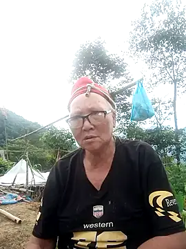 BigAss-Vietnames webcam