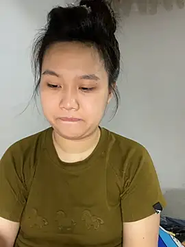 Almira6868 webcam