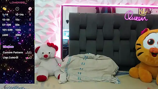 Allie_Vergara webcam