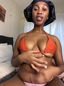 Hannah_107 webcam
