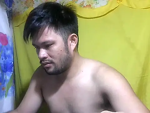 HairyHottestpinoyHandsome webcam