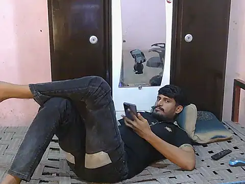 HotXKrish webcam