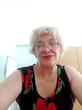 52MiaLove02 webcam