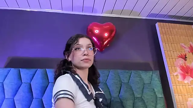 sophie_blaake webcam