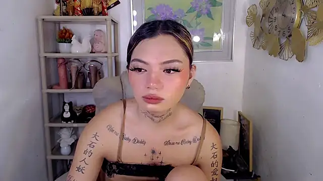 JasmineHiller webcam