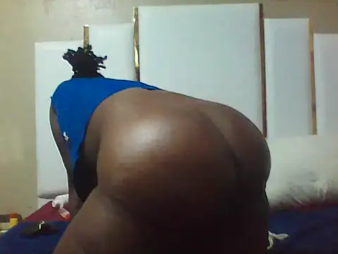 creamyhairy_puss webcam
