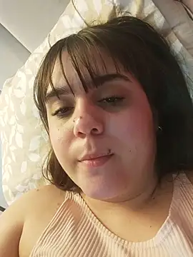 its_lauu_ webcam