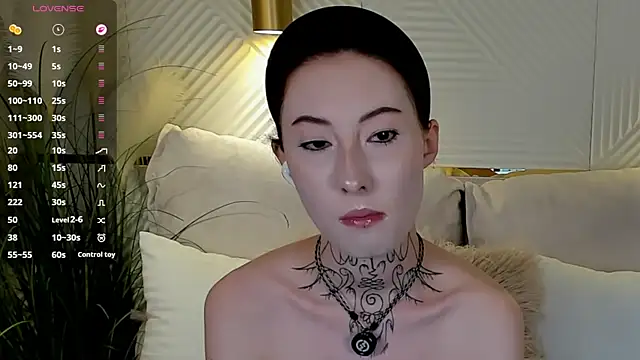 roxy_morrison_x webcam