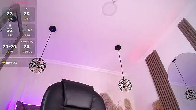 Amara_Davis1 webcam