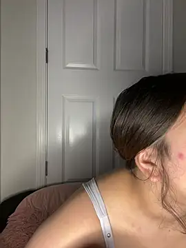 treasurebabii webcam