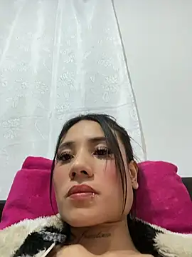 Miah_Carter webcam