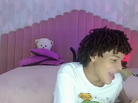 MatewHottxxx webcam