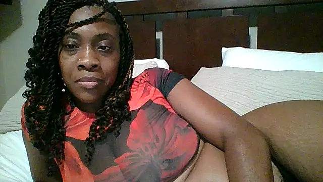 MsJuicy webcam
