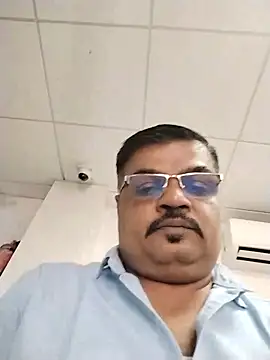 Desi_Lodo_Gujju_Boy webcam
