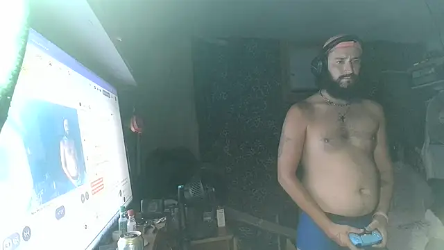 CrowdedAmbrosia8 webcam