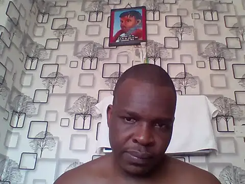 Chumba_001 live cam on StripChat