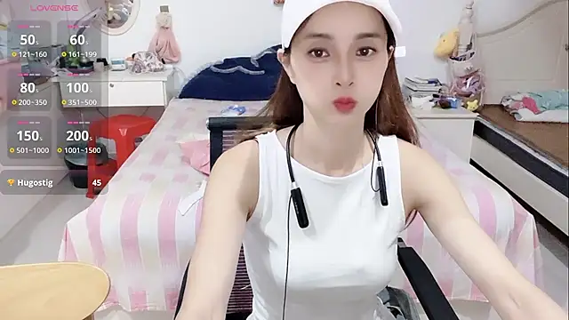 miaomiao-99 webcam