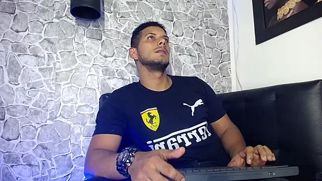 Chris_Dick23 webcam