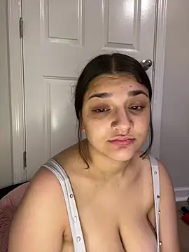 treasurebabii live cam on StripChat