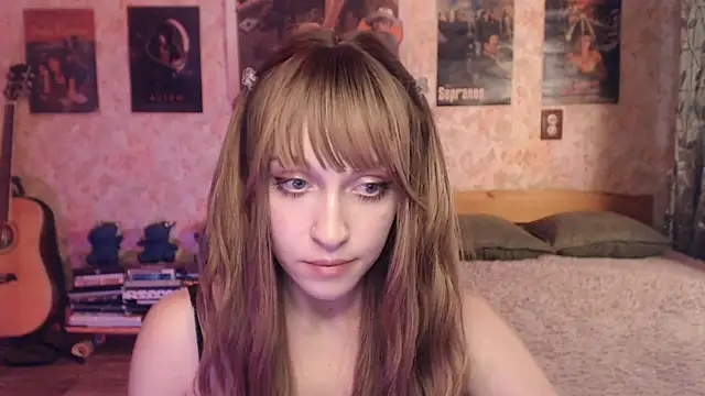 Friendly_Ellie webcam