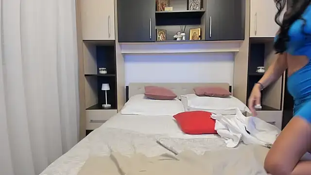 sexydeea87 webcam