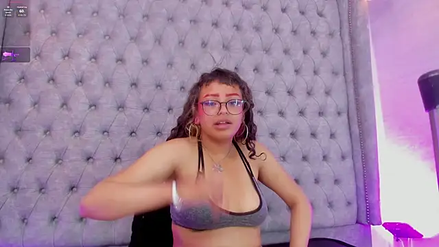 Willow_Levine webcam