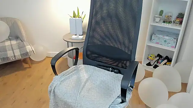 _BellaEvans_ webcam