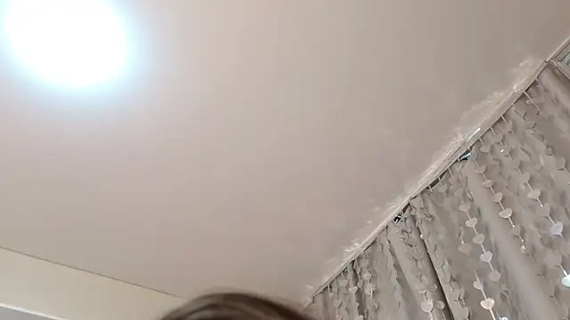 Milly_Lane webcam