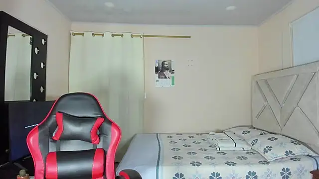 Toptony22 webcam