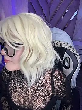 lya_nekko_ webcam