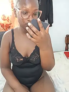 Azariaxxx webcam