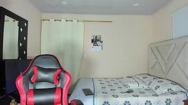 Toptony22 live cam on StripChat