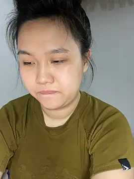 Almira6868 webcam