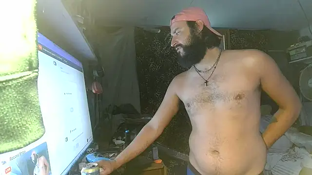 CrowdedAmbrosia8 webcam