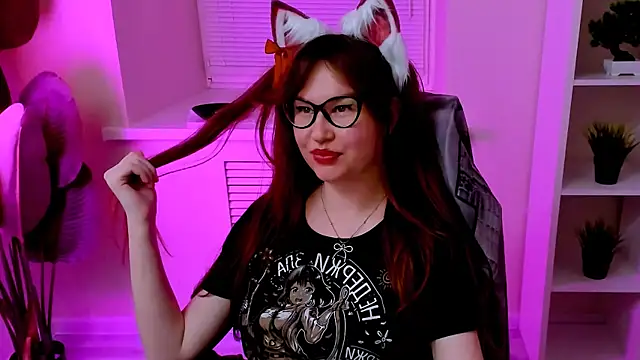 CarolGiggly webcam