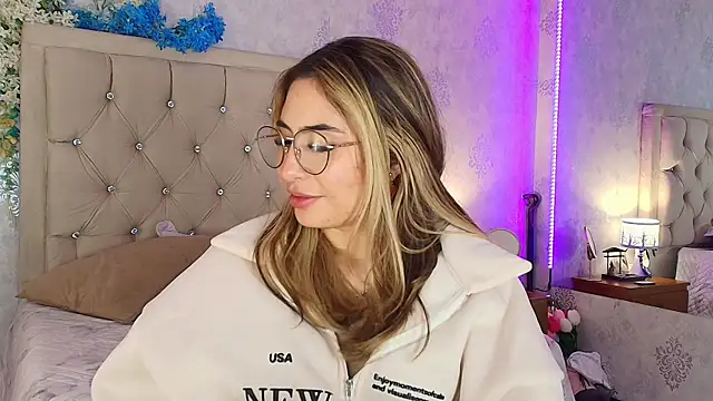 nini_love01 webcam