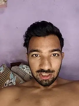ItsPlayboy031 webcam