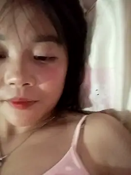 Baa-bee22 live cam on StripChat