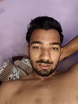 ItsPlayboy031 webcam