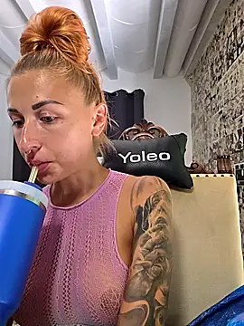kylie_blck webcam
