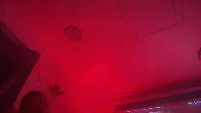 Fr4nk1eFFuxxx webcam