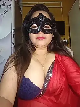Naughtysummi webcam