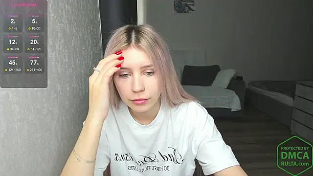 adel_miller webcam